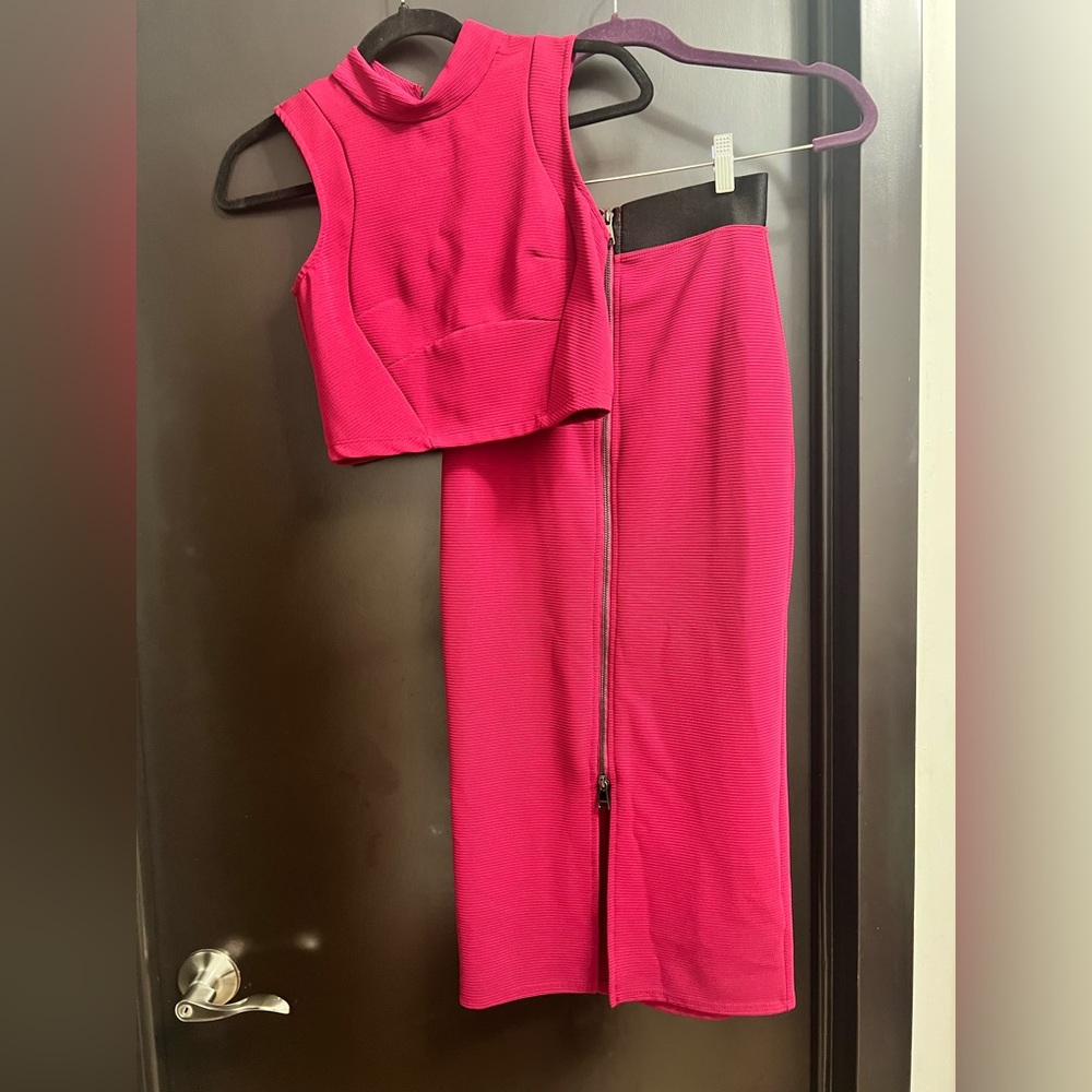 Women skirt and blouse set